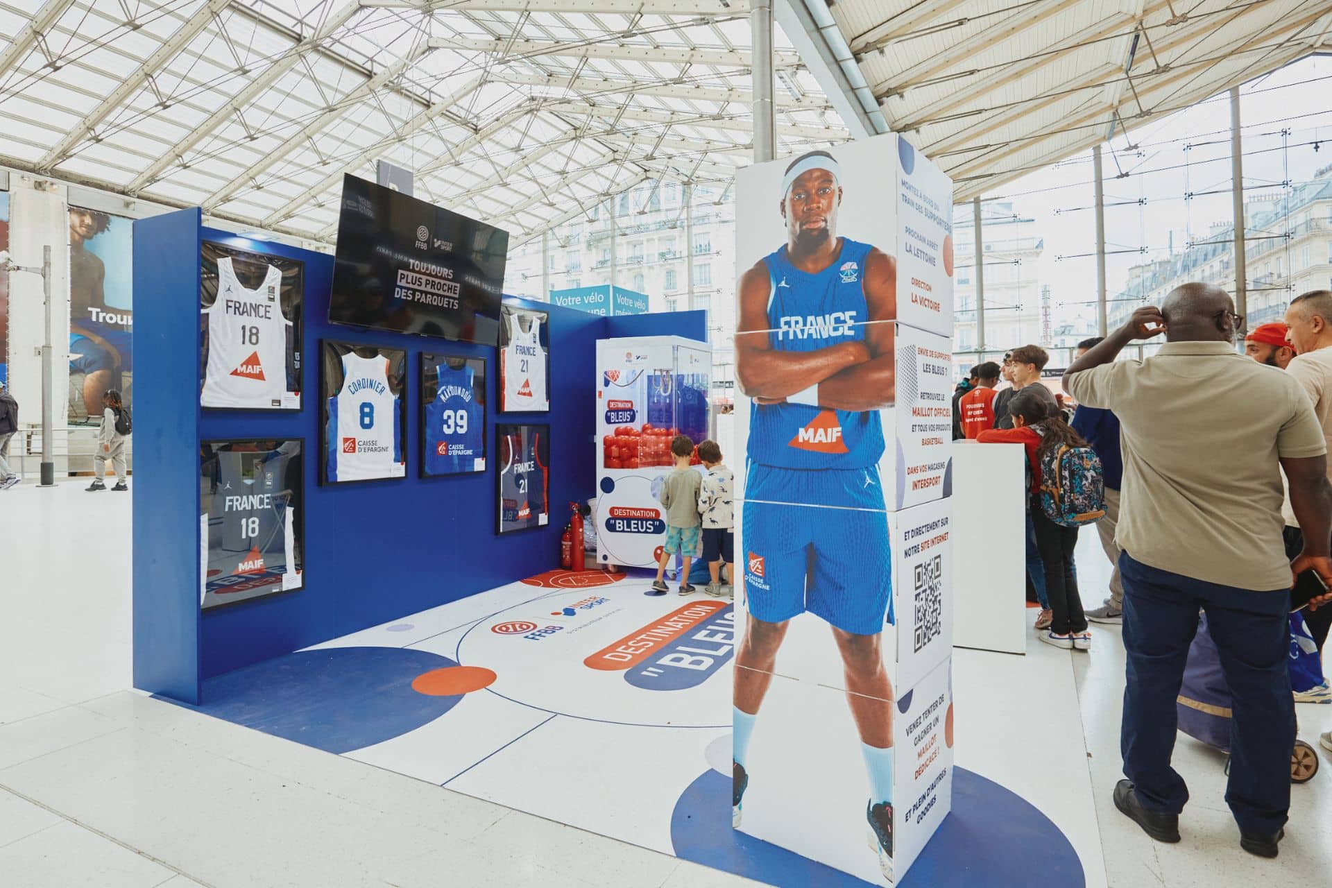 Intersport short-lived stand for event activation at EuroBasket 2025
