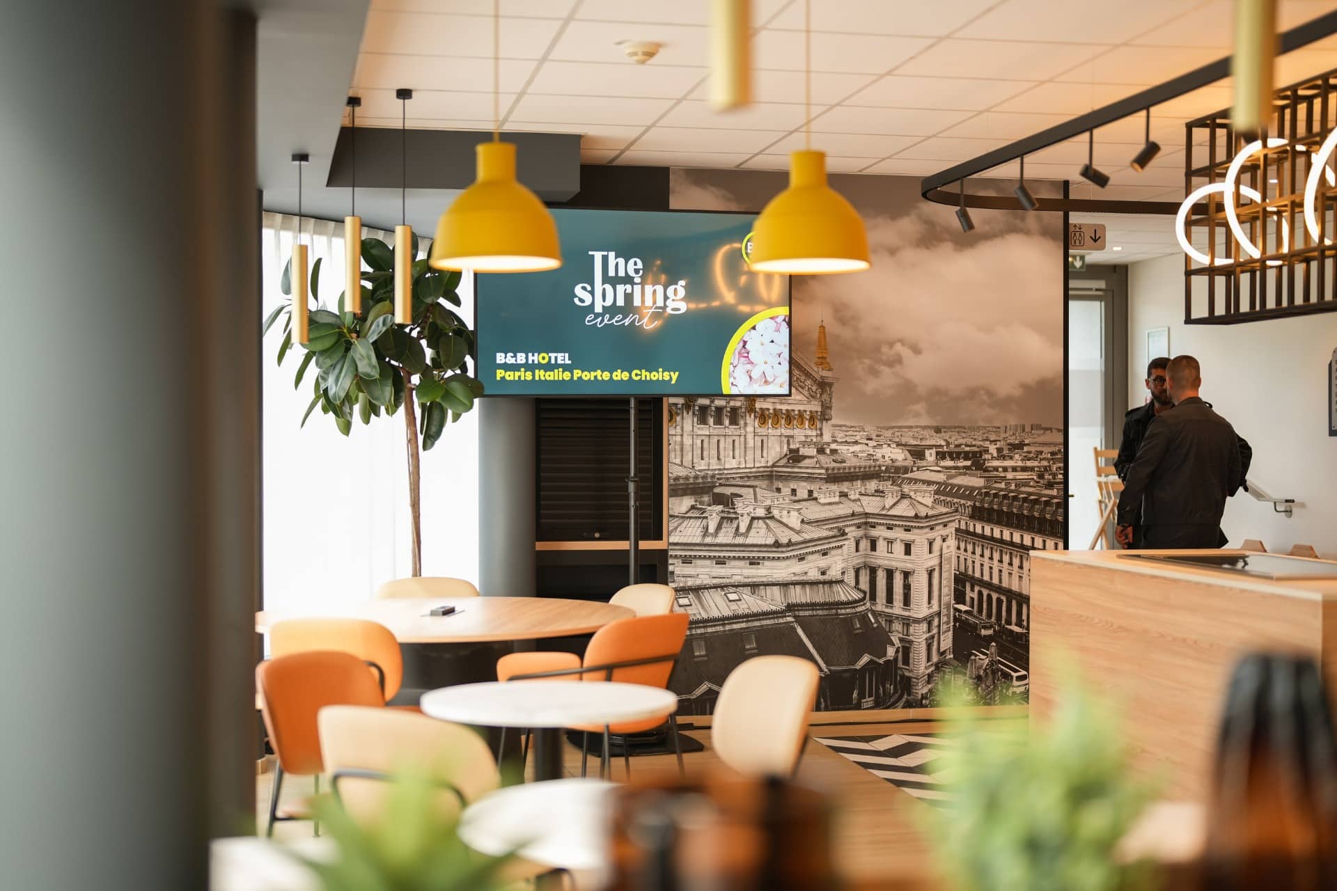 Nouveau design du B&B Hotel Paris Italie Porte de Choisy après rénovation